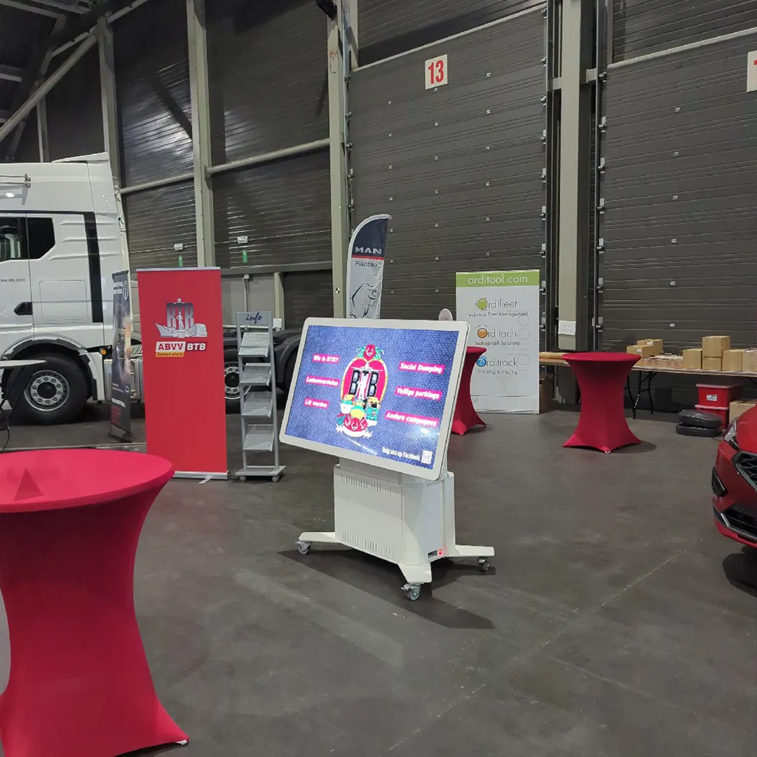 Prestop-Touchtisch auf der Ausstellungsfläche