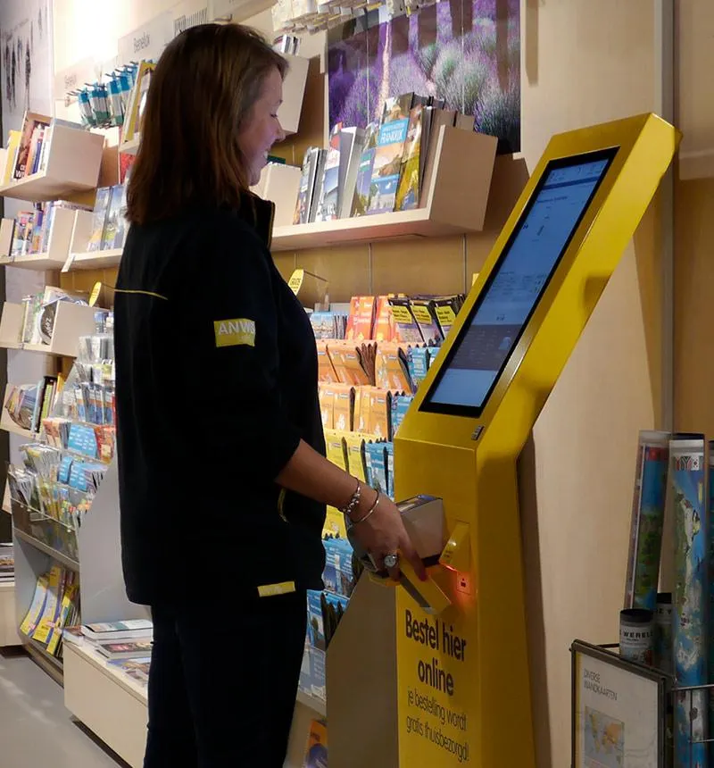 Omnichannel shop-in-shop bestellkiosk ANWB