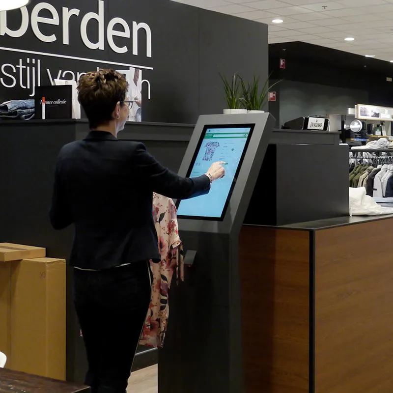 Berden Mode Kiosksystem case