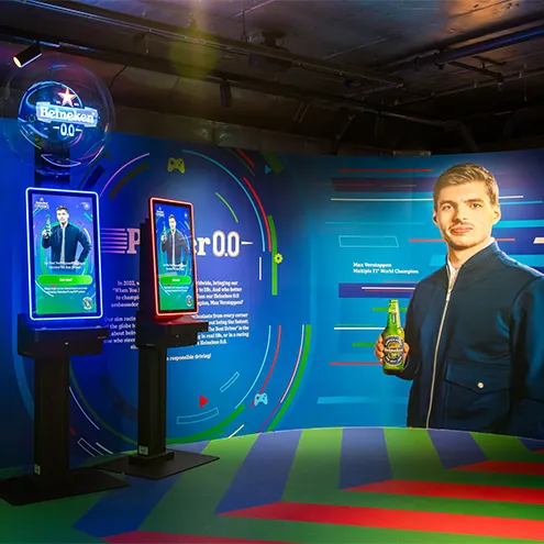 Das Rennen begann bei der Heineken Experience mit einem lustigen Spiel an den Prestop-Kiosken!