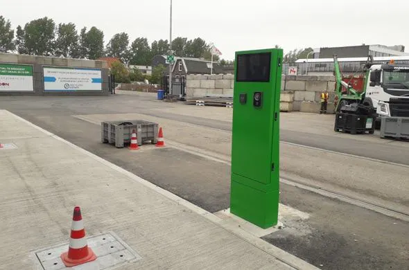 Bequemlichkeit durch Wiegeterminal bei Recycling Diemen