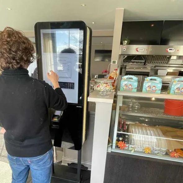 Cafetaria 't Oostveld jetzt die modernste in Flandern