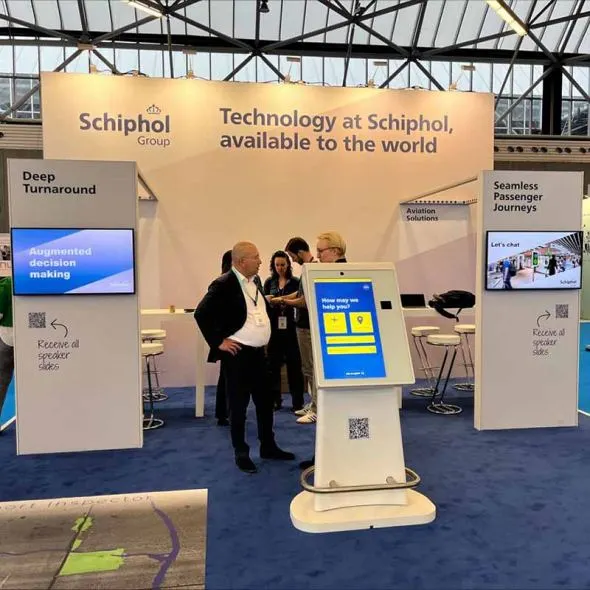 Schiphol Self Service Units auf World Aviation Festival