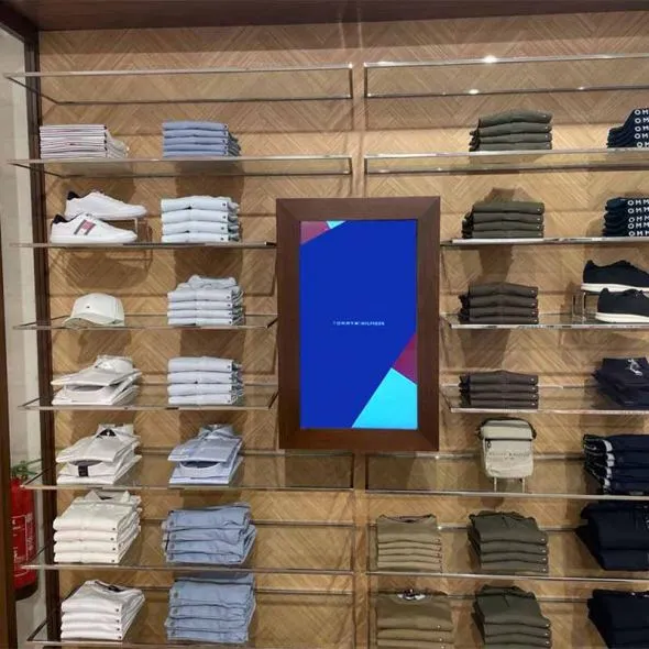 Tommy Hilfiger geht mit Prestop-Touchscreens in die Mall of the Netherlands