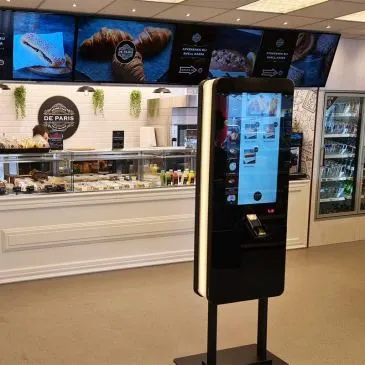 Kiosk Luminant 32" P SINGLE PAY 