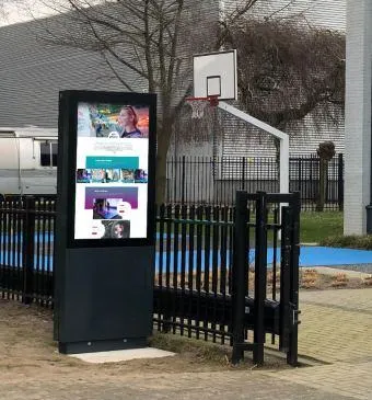 Outdoor Kiosk Eminent 55" DUO 